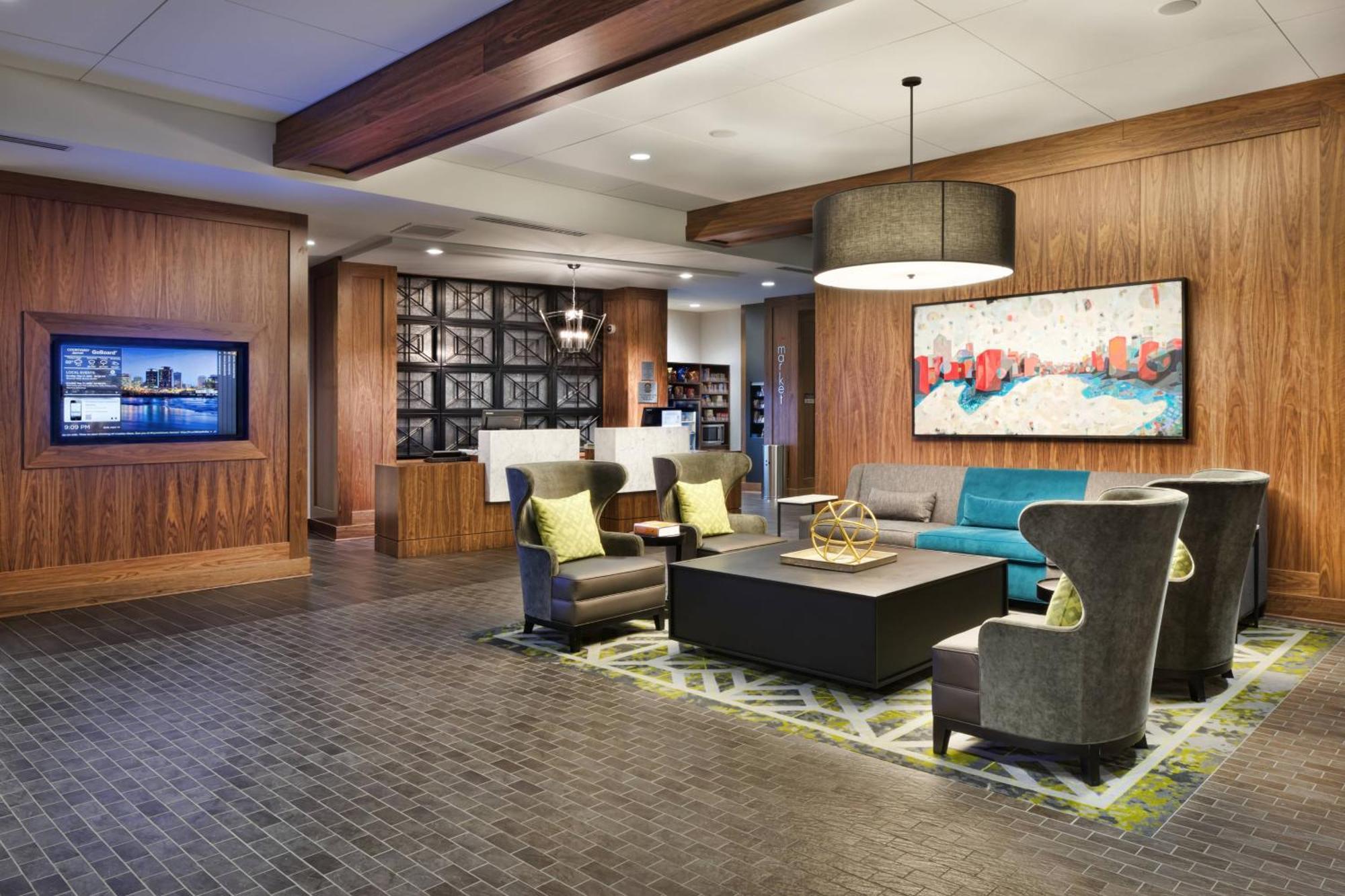 Courtyard By Marriott Downtown Hotel Richmond